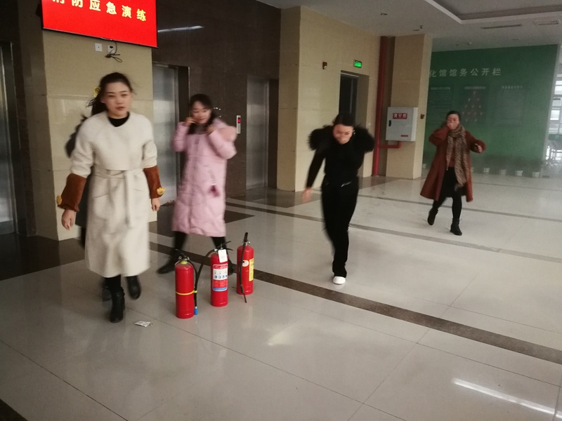 逃生演练.jpg